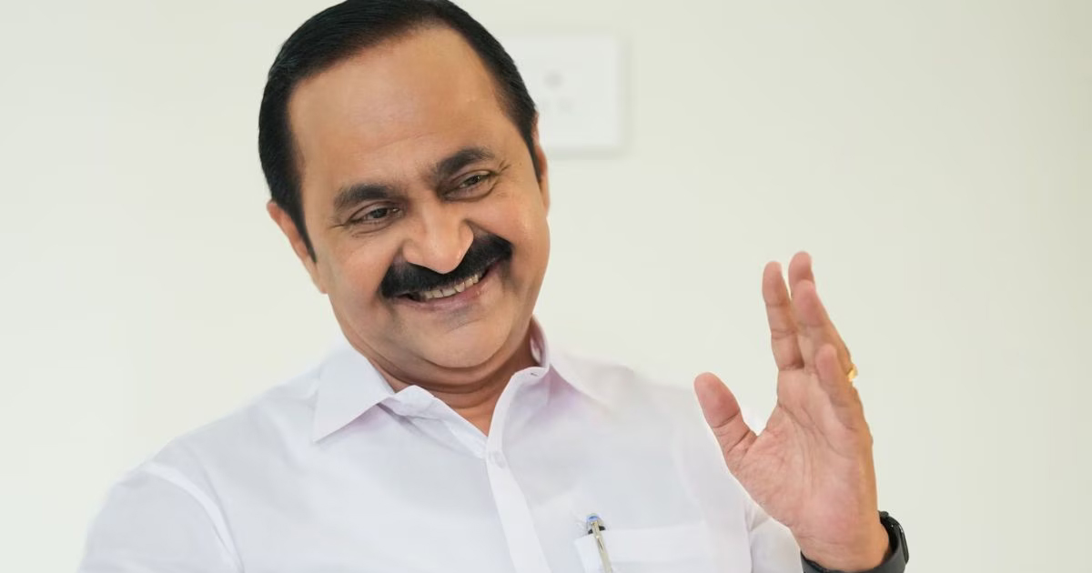 കെഎസ്ആര്‍ടിസിയിലെ സ്ത്രീകളുടെ സൗജന്യ യാത്ര: ഉദ്ഘാടന യാത്രയില്‍ മുഖ്യമന്ത്രി വി ഡി സതീശനും; വനിത മന്ത്രിമാരും ഒപ്പം ചേരും